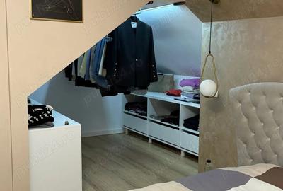 Casă cu 5 camere cu Teren 300 Mp în Valu lui Traian