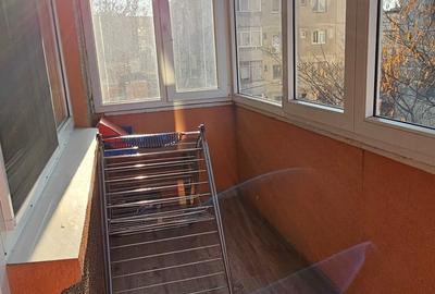 Garsonieră decomandată în Rahova