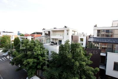 Apartament cu 3 camere semidecomandat, mobilat în Băneasa - 26