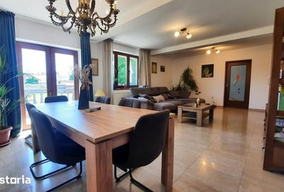 Casă cu 5 camere cu Teren 1514 Mp în Central - 2