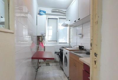 Apartament cu 2 camere nedecomandat în Girocului