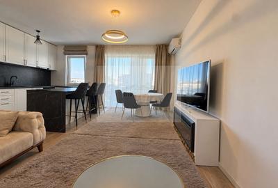 Apartament cu 3 camere semidecomandat, mobilat în Central