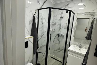 Apartament cu 2 camere decomandat în 1 Decembrie 1918