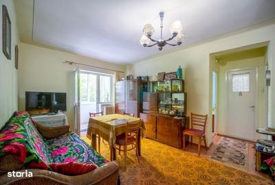 Apartament cu 3 camere în Gruia
