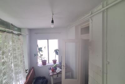 Apartament cu 2 camere nedecomandat în Micro 19 - 2