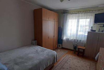 Garsonieră decomandată, mobilată în Militari