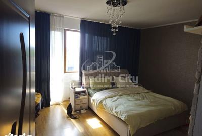 Apartament cu 2 camere decomandat în Central - 1