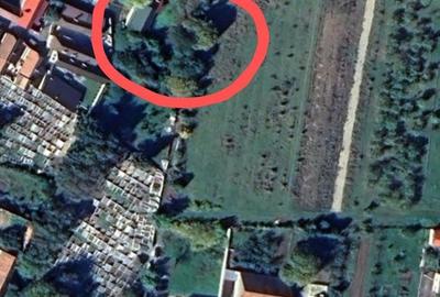 Casă cu 4 camere în Drumul Carului