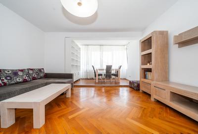 Apartament cu 3 camere decomandat, mobilat în Ștrand