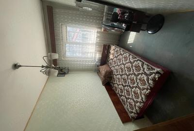 Apartament cu 3 camere decomandat în Galata - 9