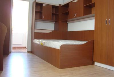 Garsonieră decomandată în Regie - 3