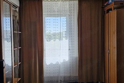 Apartament cu 2 camere nedecomandat în Central