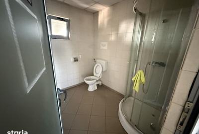 Spațiu comercial, de 1,180 mp, în Calea București - 6