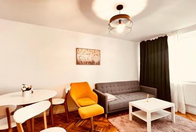 Apartament cu 2 camere decomandat, mobilat în P-ța Muncii - 1