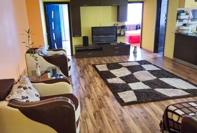 Apartament cu 3 camere semidecomandat în Bucureștii Noi