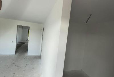 Casă cu 4 camere cu Teren 350 Mp în Jucu - 9