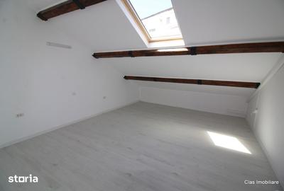 Spațiu comercial, de 207 mp, în Central - 10