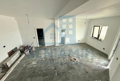 Casă cu 4 camere cu Teren 300 Mp în Calea București - 4