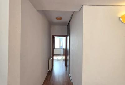 Apartament cu 3 camere în 13 Septembrie - 4