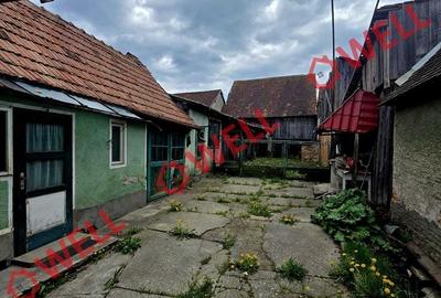 Casă cu 2 camere cu Teren 493 Mp în Central - 2