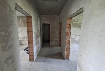 Casă individuală cu 4 camere cu Canalizare în Sânpetru - 6