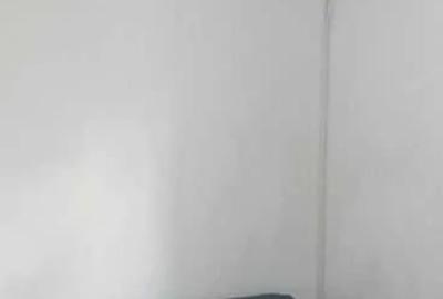 Apartament cu 3 camere nedecomandat în Central