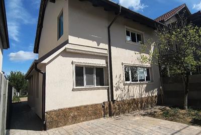 Casă cu Teren 372 Mp în Șag
