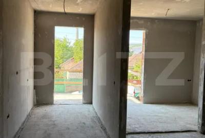 Apartament cu 2 camere semidecomandat în Mărăști