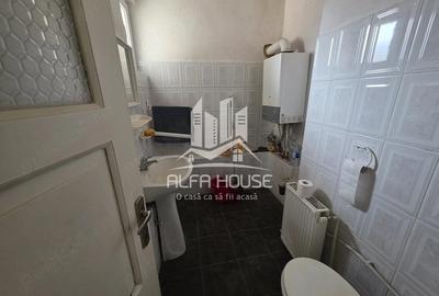 Casă cu 5 camere cu Teren 130 Mp în Luncă - 8