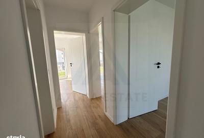 Casă cu 4 camere în Șelimbăr