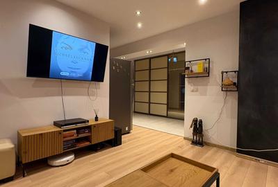 Apartament cu 2 camere decomandat în Vitan
