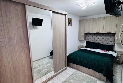 Apartament cu 3 camere decomandat în Cetate - 1