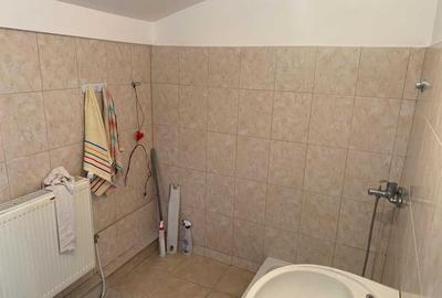 Casă cu 3 camere în Izvoare - 3