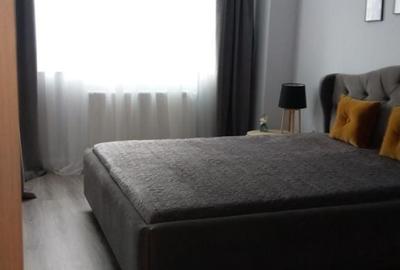 Apartament cu 3 camere în Central - 1