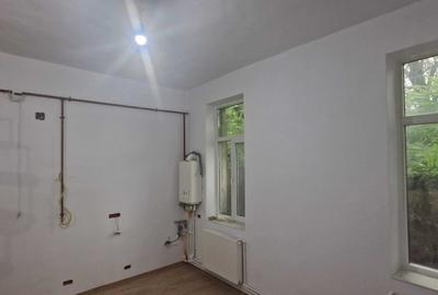 Apartament cu 2 camere semidecomandat în Floreasca