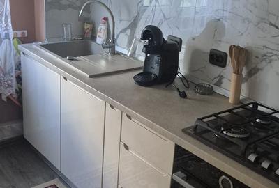 Apartament cu 2 camere nedecomandat în Central