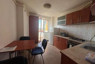 Apartament cu 3 camere semidecomandat, mobilat în Central - 24