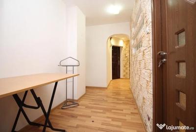 Apartament cu 3 camere decomandat, mobilat în Titan - 2