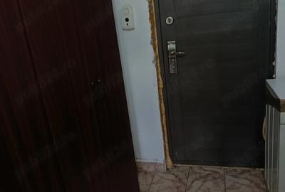 Garsonieră semidecomandată în Rogerius