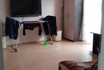 Apartament cu 3 camere decomandat în Central - 2