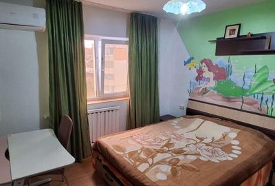 Apartament cu 2 camere decomandat în Zăvoi - 6