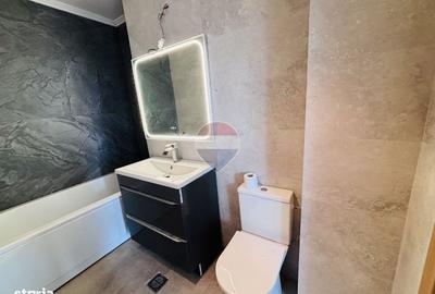 Casă cu 4 camere în Tunari