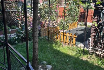 Casă cu 4 camere în Central