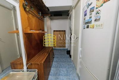 Apartament cu 3 camere decomandat în Dâmbu Pietros - 4