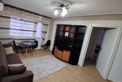 Apartament cu 2 camere semidecomandat, mobilat în Podul de Piatră - 4
