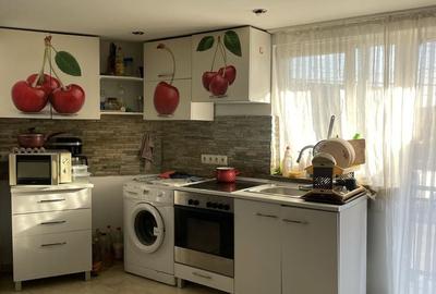 Apartament decomandat în Trei Stejari - 1