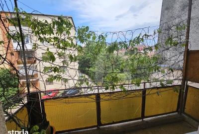 Apartament cu 4 camere în Central