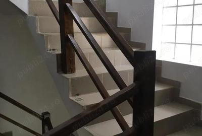 Spațiu comercial, de 760 mp, în Văliug - 1