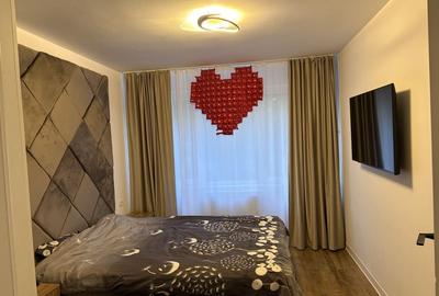 Apartament cu 3 camere decomandat în Obor - 2