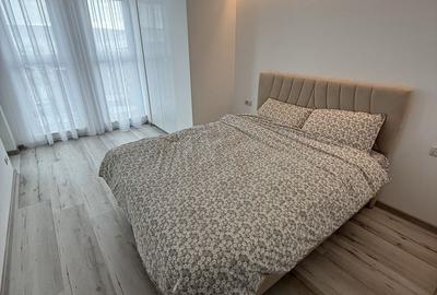 Apartament cu 2 camere decomandat în Ipotești - 1